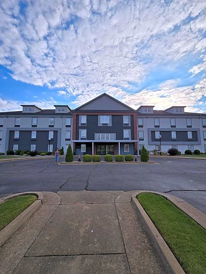 Howard Johnson by Wyndham Jackson