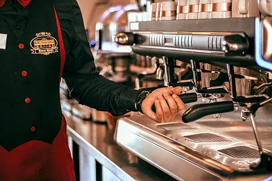 Hotel & Restoran Dvorac Gjalski