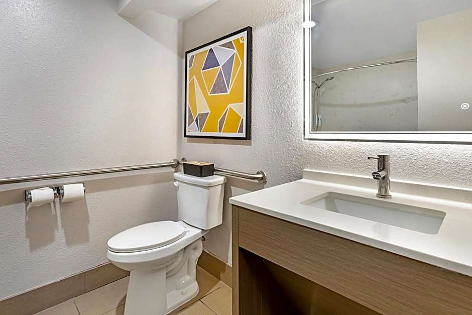 Comfort Inn & Suites Sacramento