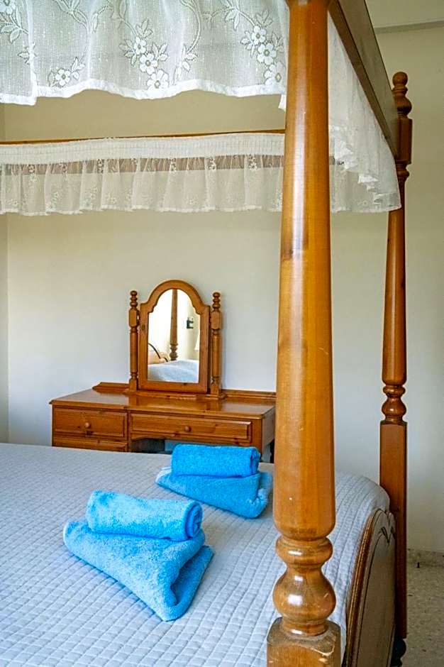 Follow The Sun Hotel Apartments