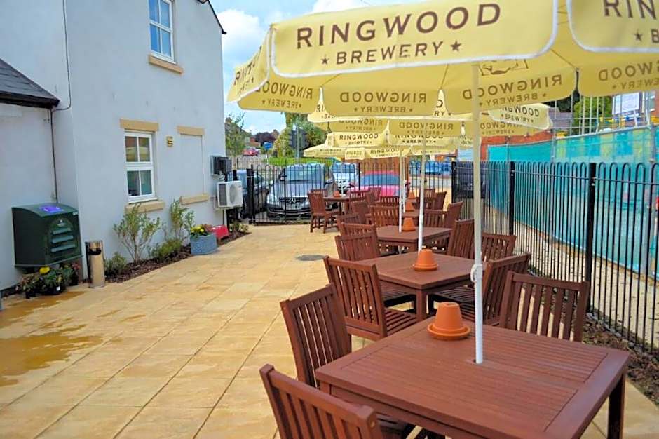 The Swan @Old Stratford