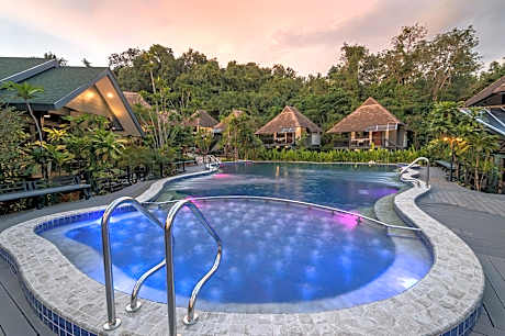Loy Chalet