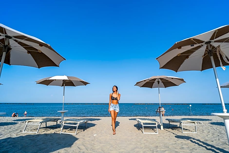 Club del Sole Vigna sul Mar Family Collection