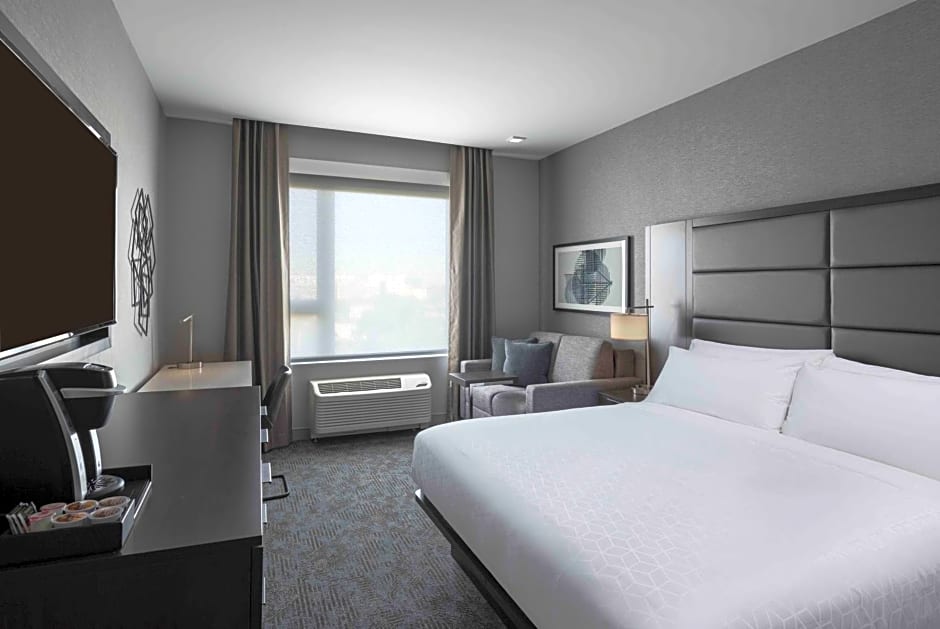 Holiday Inn Express Boston Logan Airport - Revere By IHG