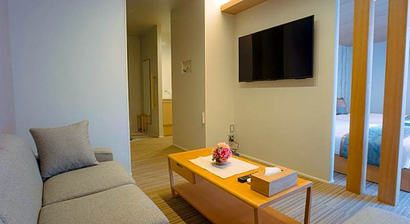 GRAND BASE Hakata Sumiyoshi