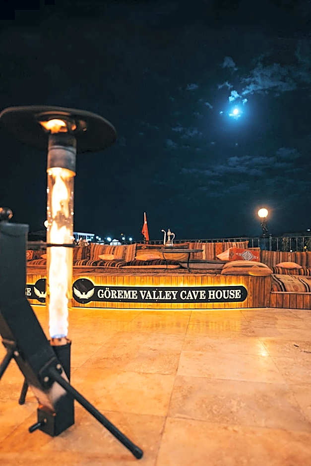 Goreme Valley Cave House