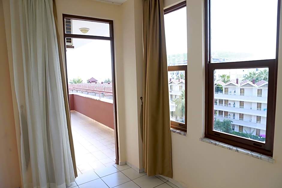 Maren Beach Apart Hotel