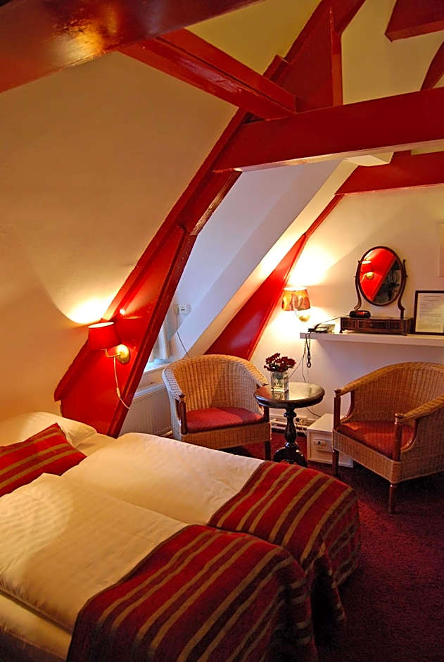 Amsterdam House Hotel