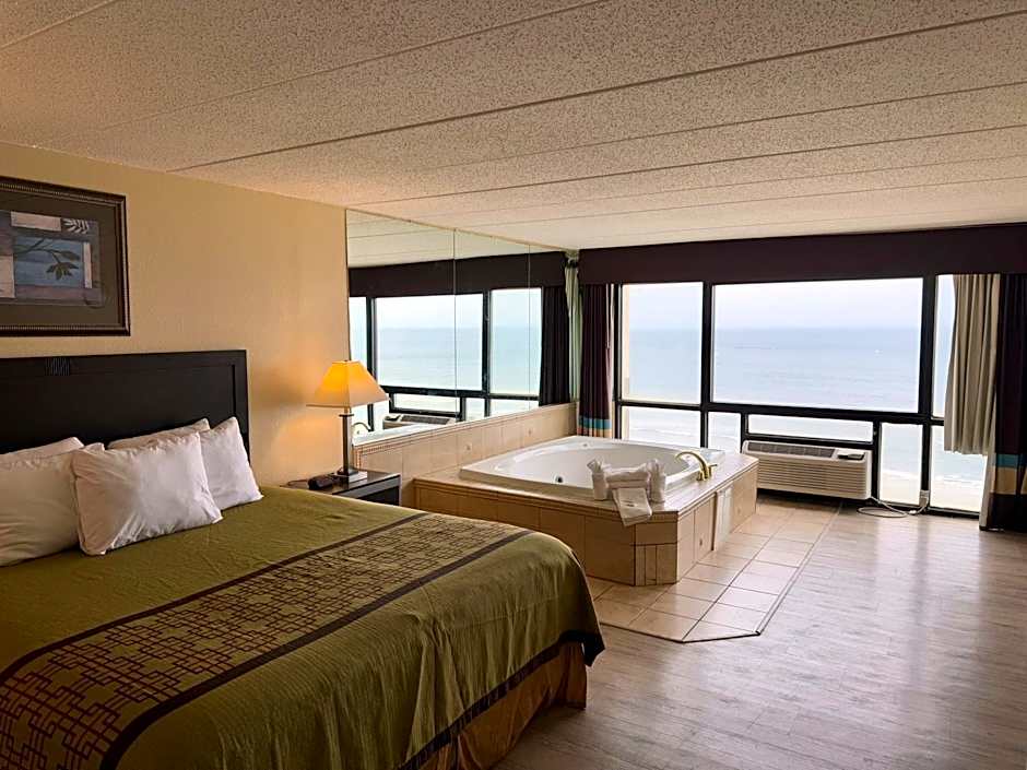 Aquarius Oceanfront Hotel