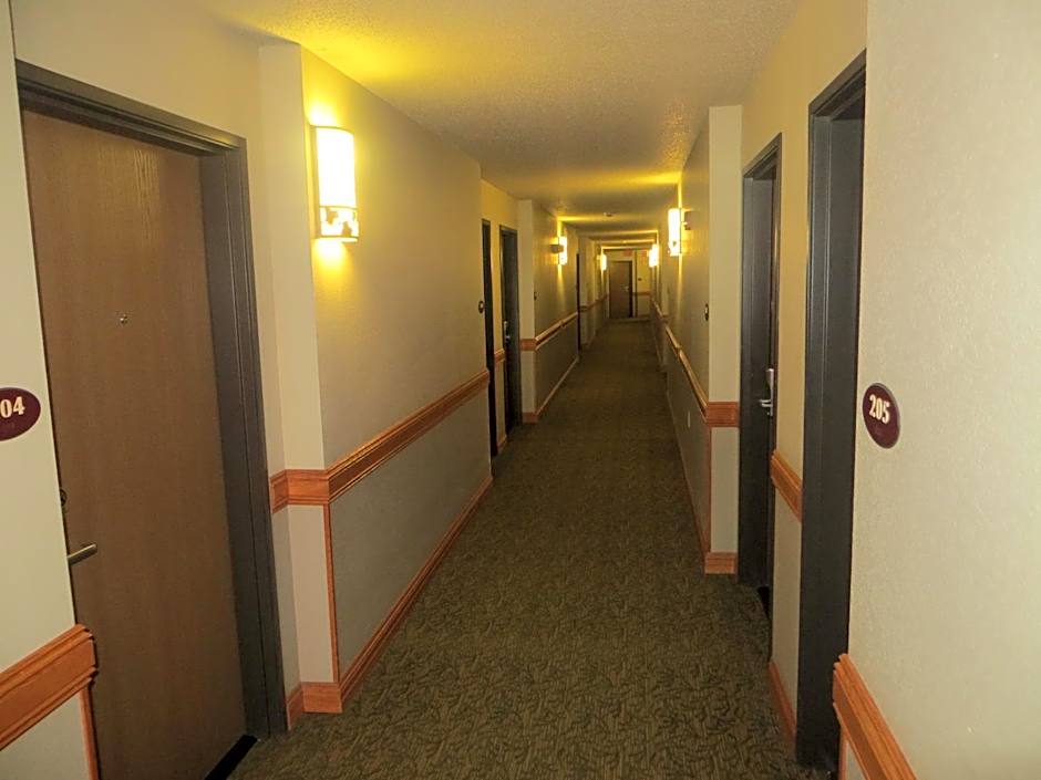 AmericInn by Wyndham Manitowoc