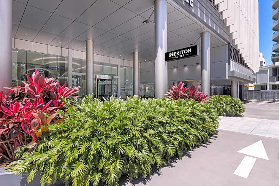 Meriton Suites Southport