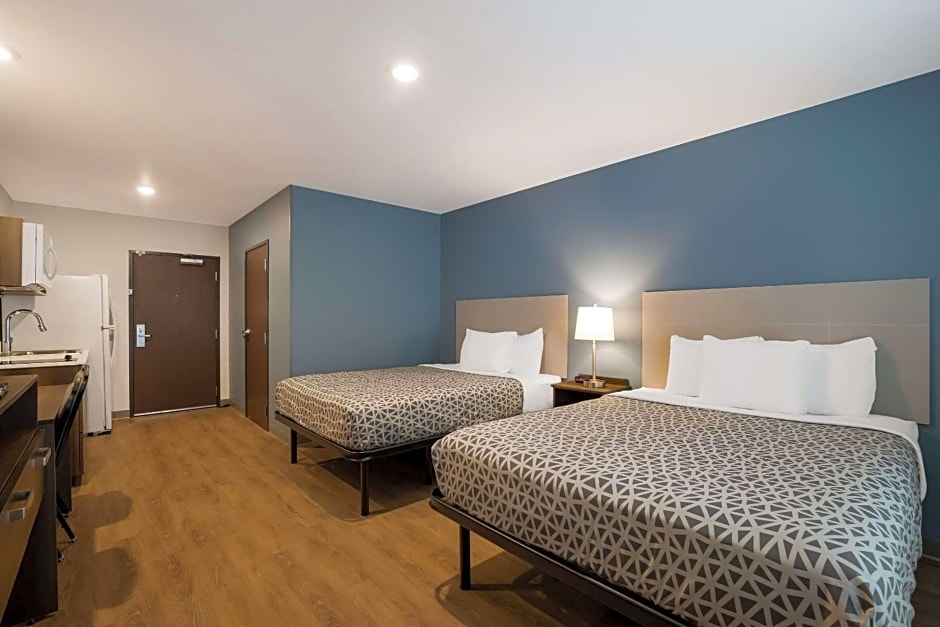 WoodSpring Suites Moreno Valley