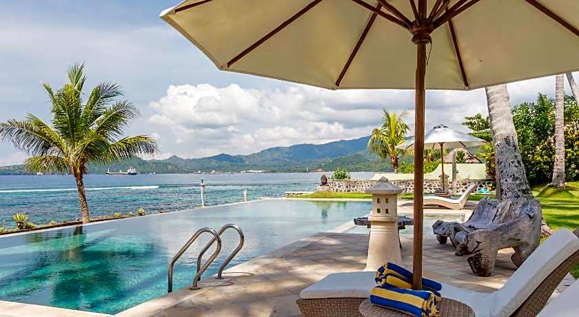 Beachfront Citakara Sari Villas