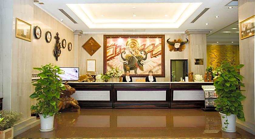 Hai Ba Trung Hotel and Spa