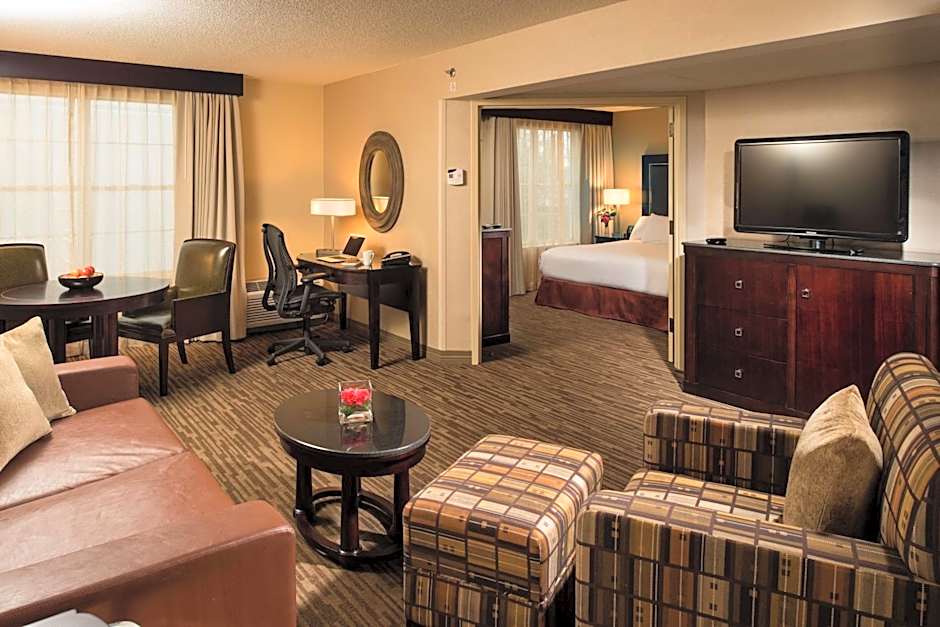 DoubleTree By Hilton Raleigh Durham Airport At Research Triangle