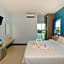 Je T'aime Hotel