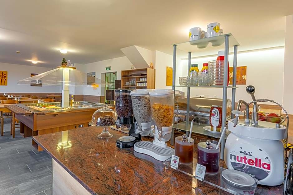 OEKOTEL Treffpunkt Föhrenhain