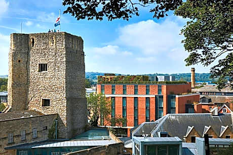 Courtyard by Marriott Oxford City Centre