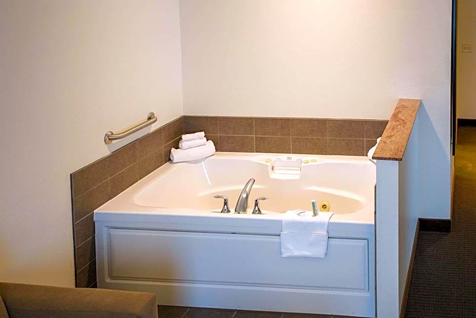 Sleep Inn & Suites Conference Center Eau Claire North