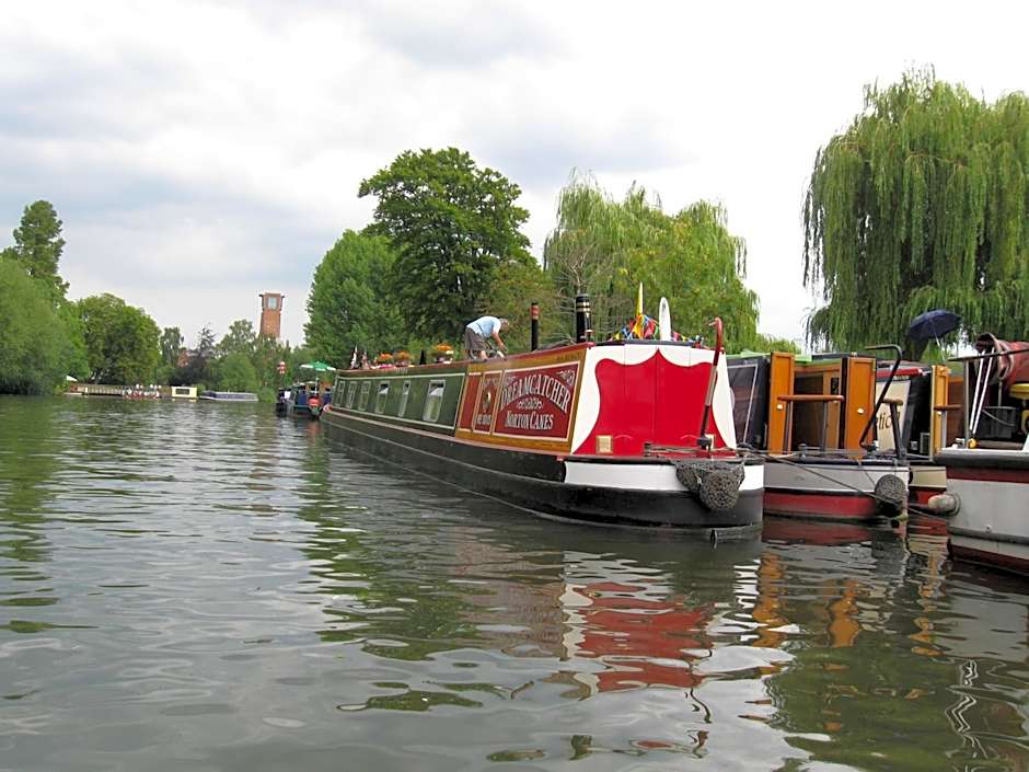 Bend in the River Lodge