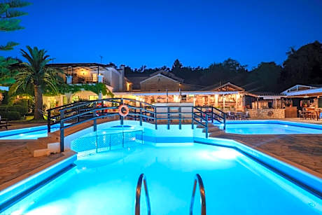 Paxos Club Resort & SPA