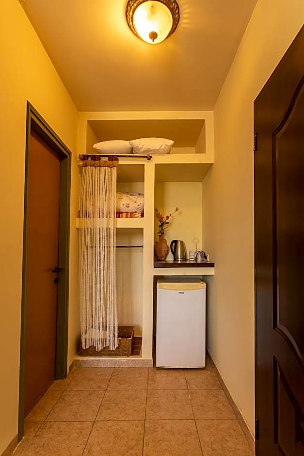 Elmanzool Carmel Lodging