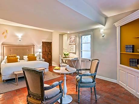 Privilege Suite - Annexe