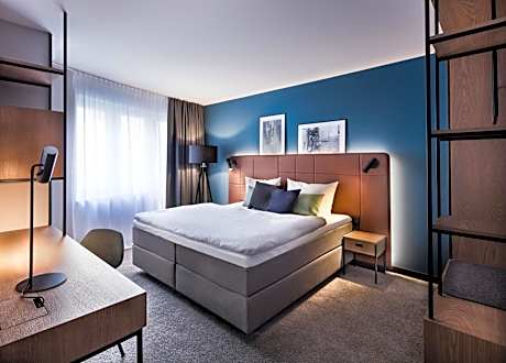 Double Room with View