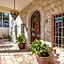 Villa Nazareth - Boutique hotel in a central location
