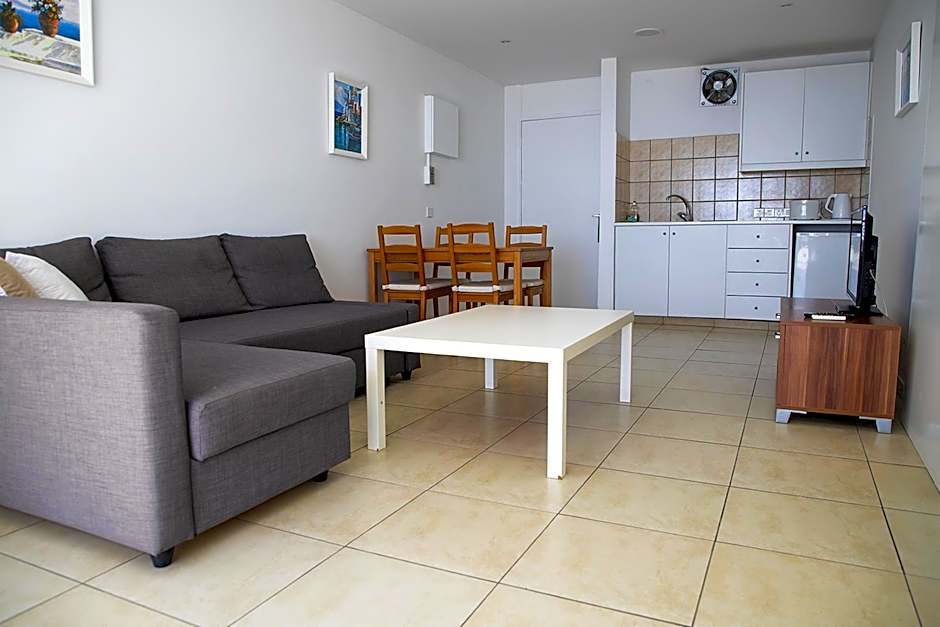 Sun Hall Beach Hotel Apartments