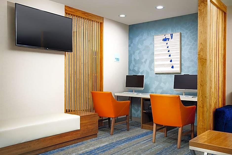 Holiday Inn Express & Suites Bridgeport By IHG