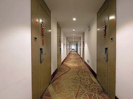 Guangxing Boutique Hotel (Guangzhou Baiyun Station No.5 Apron Plaza)