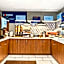 Holiday Inn Express Hotel & Suites Marion By IHG