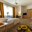 Dom Hotel
