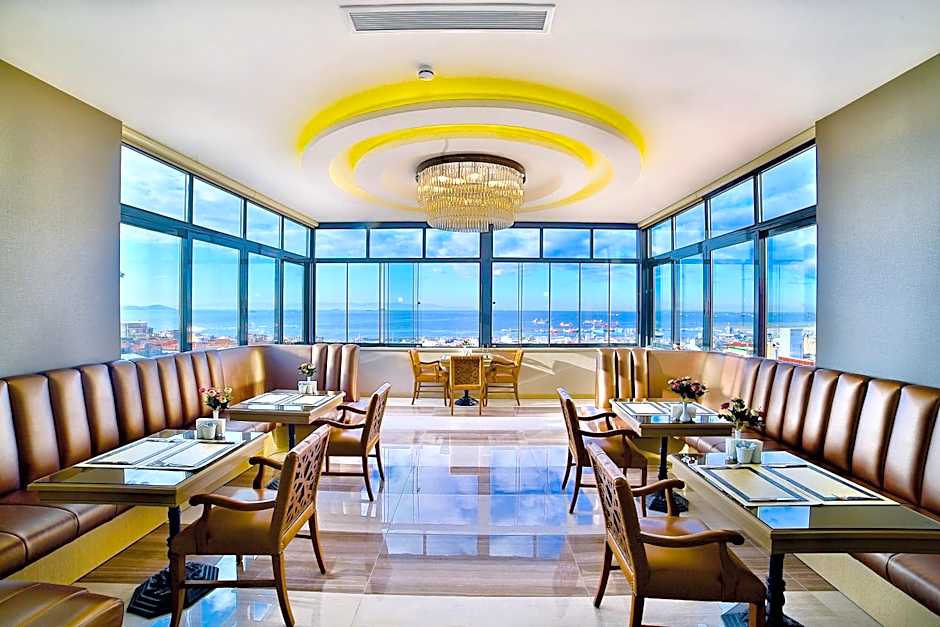 Beethoven Hotel & Suite