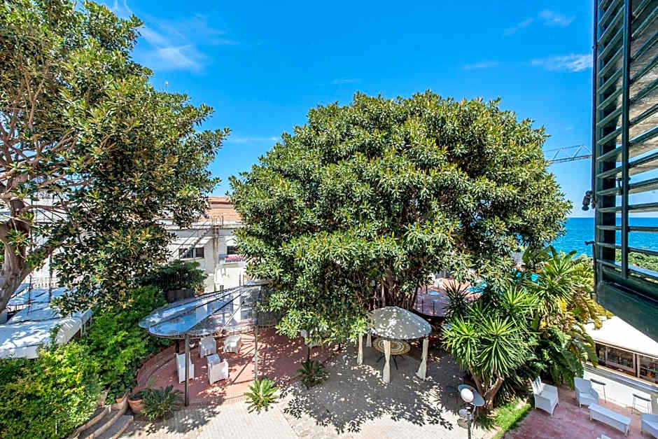 B&B Villa Liberty sul Mare by Wonderful Italy