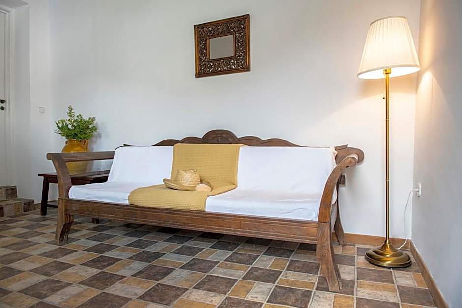 Archipelago Sifnos - Seaside Accommodation