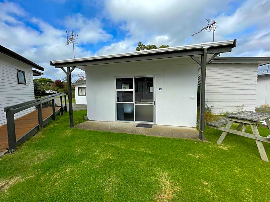 Holdens Bay Holiday Park