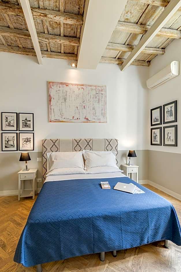 The Bluehostel