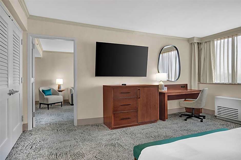 Hilton Crystal City At Ronald Reagan National Airport