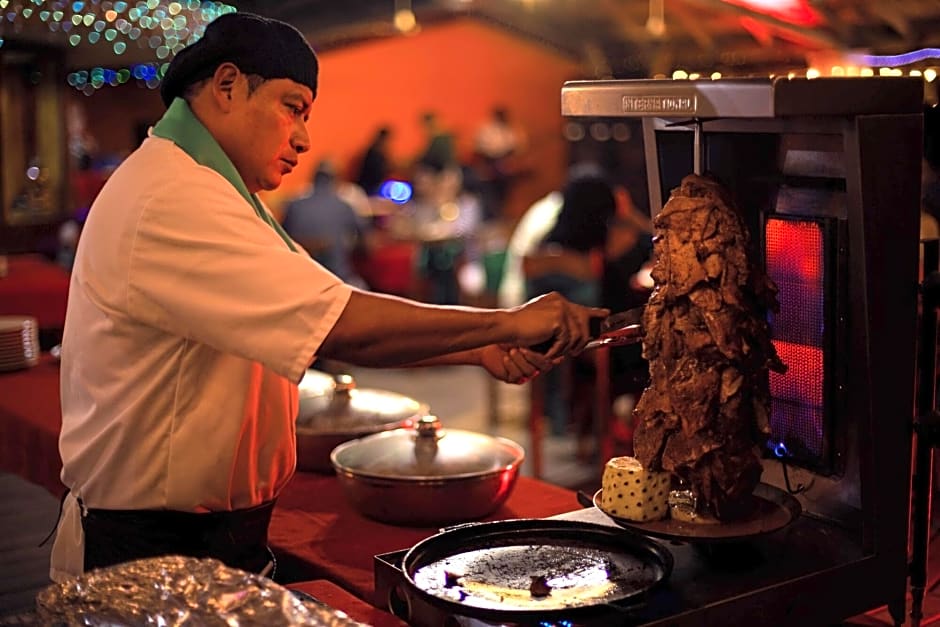 Lamanai Landings Hotel and Marina