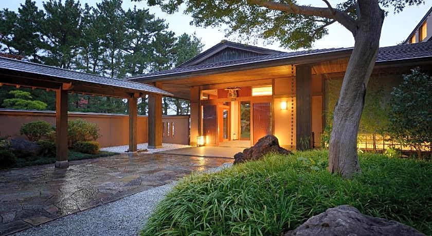 Toba Hotel International Shiojitei