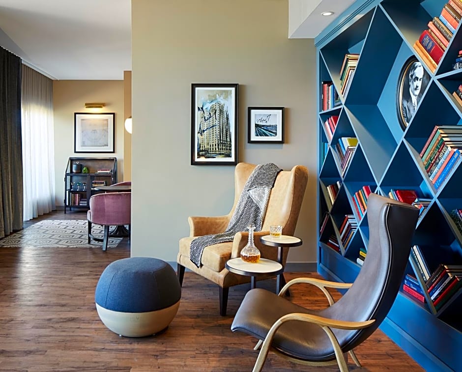 Hotel Zachary, Chicago, a Tribute Portfolio Hotel