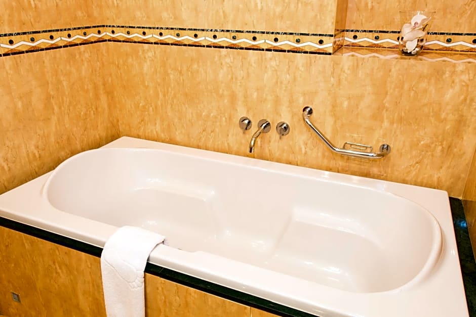 Arena Di Serdica Hotel