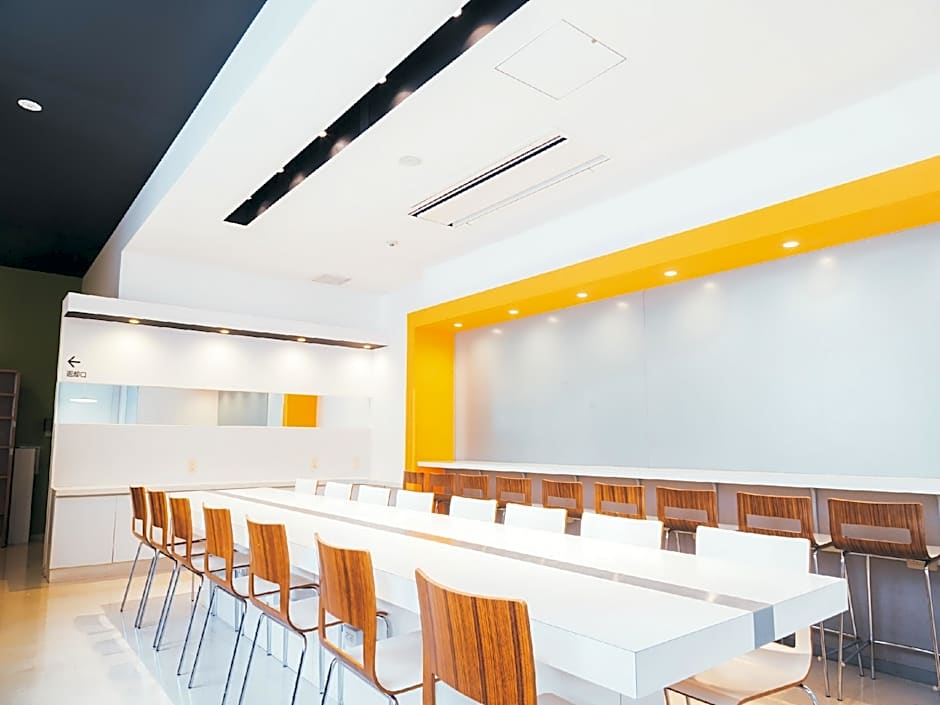 Quintessa Hotel Kokura Comic & Books