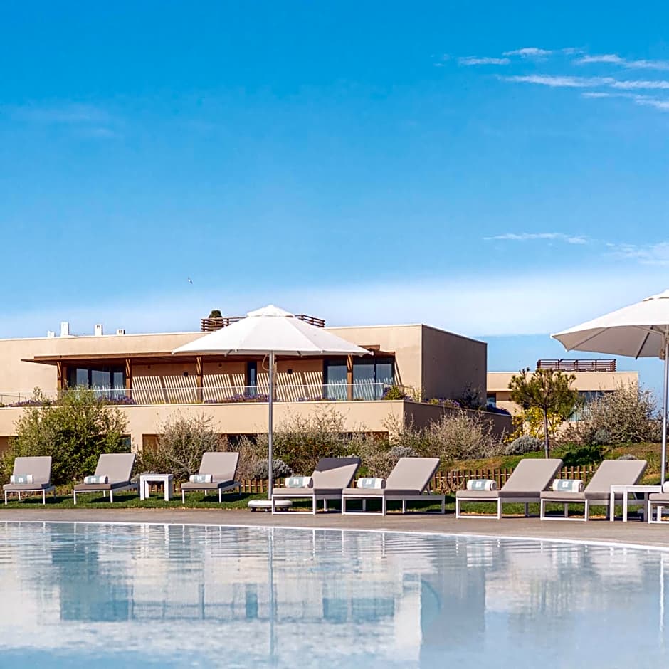 White Shell Beach Villas