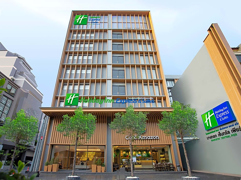 Holiday Inn Express And Suites Bangkok Central Pier By IHG