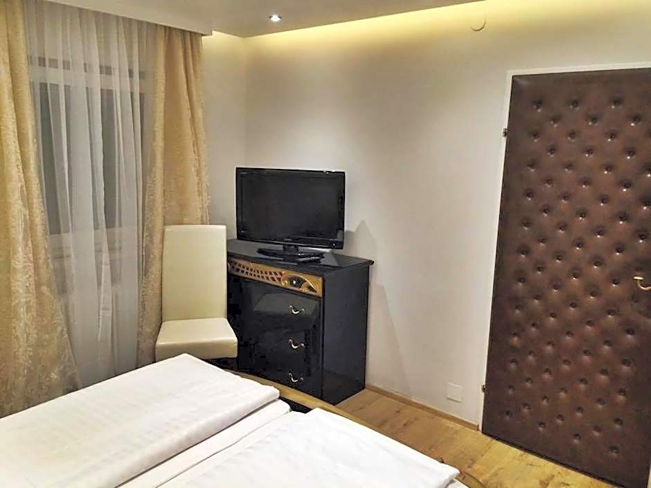 Stadthotel Restaurant Auerhahn