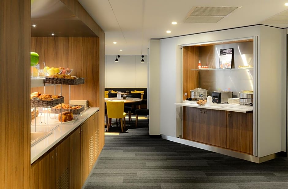 Mercure Caen Centre Port De Plaisance