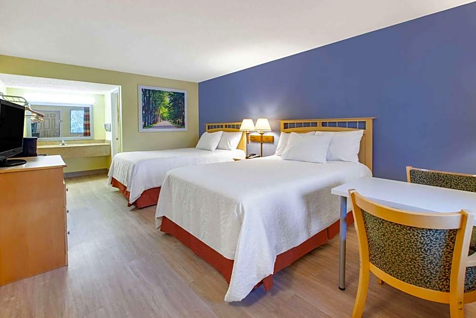 Days Inn by Wyndham Grantville